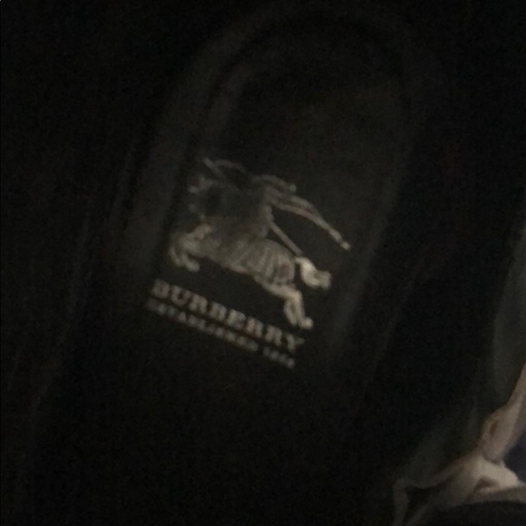 Burberry silver ankle boot 👢 size 391/2 - Picture 9 of 11